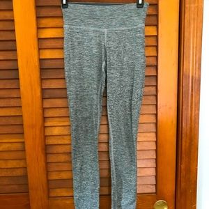 NB Dry body leggings.